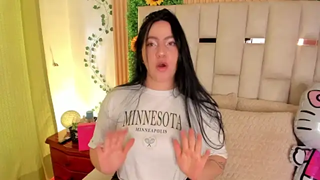 jenifer  power10 online show from 10.08.25