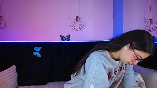 Anastasia Whitee online show from 04.08.26