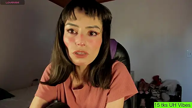 Snapshot of aiko_mori chatting on 09.11.25 aiko mori online show from 09.11.25