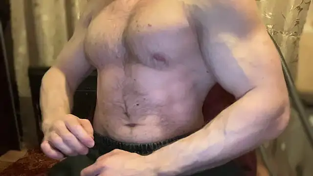 Snapshot of Mrbiceps23 chatting on 03.16.26 Mrbiceps23 online show from 03.16.26