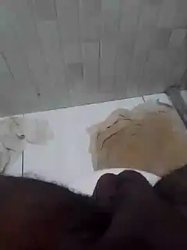 Snapshot of rodrigo21Cm_ chatting on 11.18.25 rodrigo21Cm online show from 11.18.25