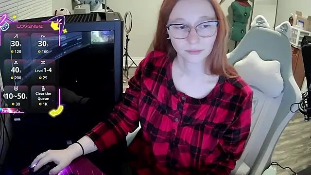 LilyFoxxx online show from 10.08.25