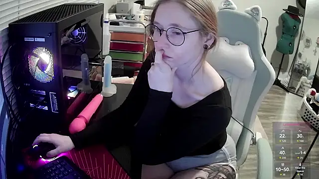 LilyFoxxx online show from 02.02.26