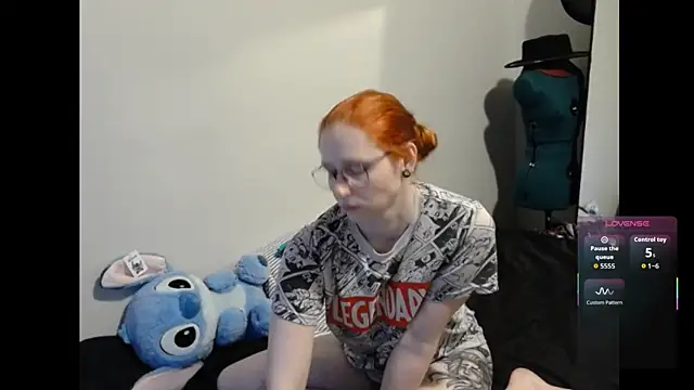 LilyFoxxx online show from 04.03.26