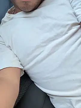 Aura33  online show from 02.04.26