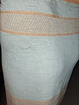 Snapshot of Aaliyalove1 chatting on 03.20.25 Aaliyalove1 online show from 03.20.25