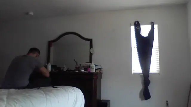 2Fly4Guy online show from 03.01.25