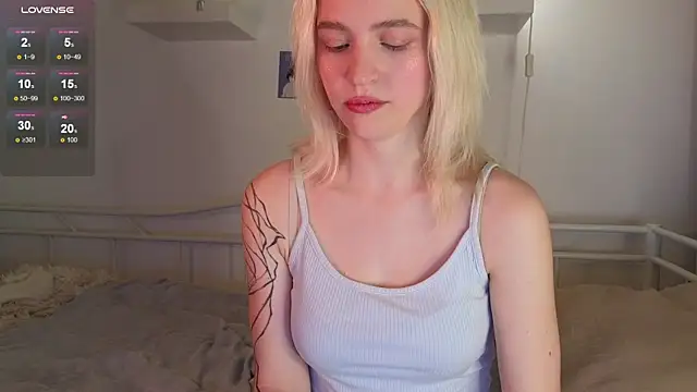 lolly pie online show from 12.05.25