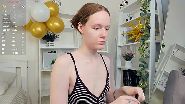 Snapshot of ZaraBluitt chatting on 05.17.26 ZaraBluitt online show from 05.17.26