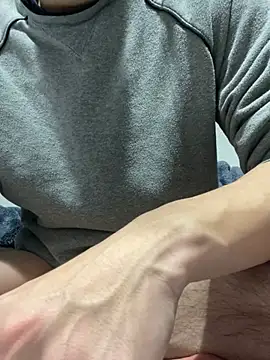 Snapshot of xxxxxrenxxxxx chatting on 01.04.25 xxxxxrenxxxxx online show from 01.04.25