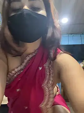 Black Glow online show from 01.23.25