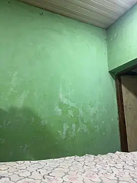 Black Glow online show from 02.10.25