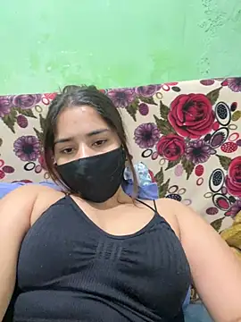 Black Glow online show from 03.16.25