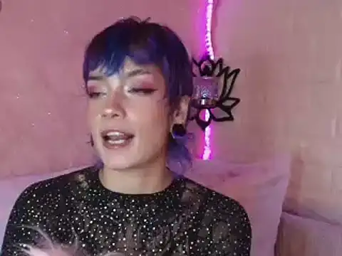 Snapshot of _mamush chatting on 01.02.25 mamush online show from 01.02.25