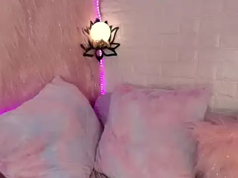 Snapshot of _mamush chatting on 01.23.25 mamush online show from 01.23.25