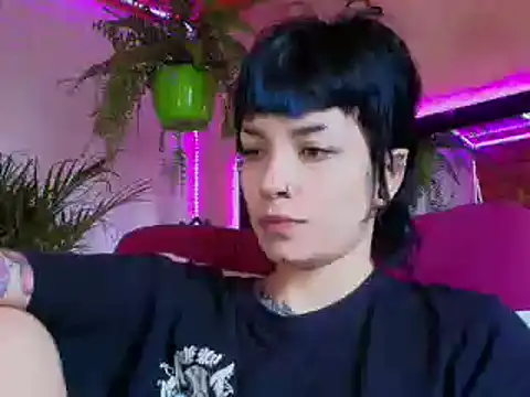 Snapshot of _mamush chatting on 03.17.25 mamush online show from 03.17.25