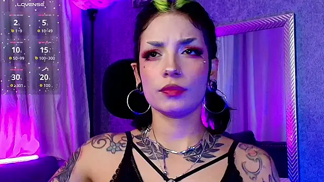 Snapshot of _mamush chatting on 09.19.25 mamush online show from 09.19.25