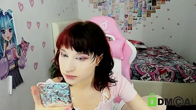 Snapshot of ElizaNik_ chatting on 12.05.24 ElizaNik online show from 12.05.24