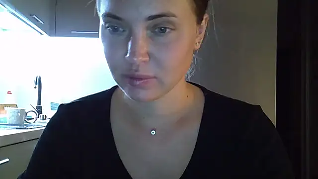 Snapshot of Lucky_Anna chatting on 09.12.25 Lucky Anna online show from 09.12.25