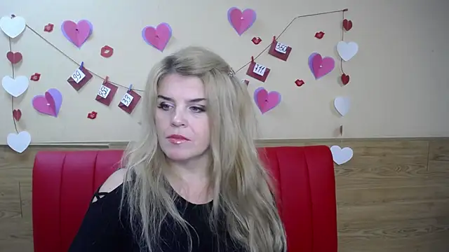 Snapshot of Julya_Barbi chatting on 01.20.25 Julya Barbi online show from 01.20.25