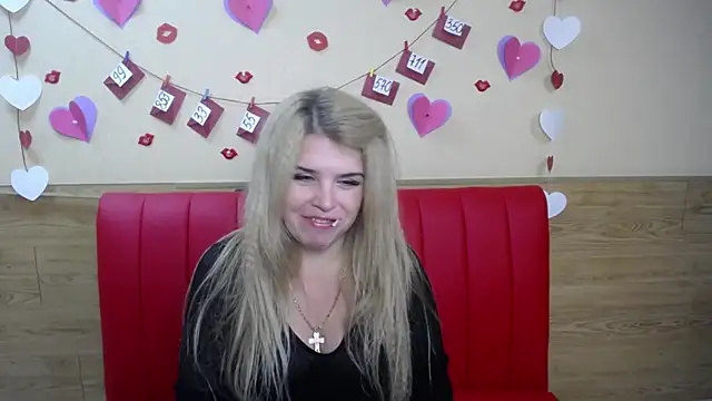 Snapshot of Julya_Barbi chatting on 01.21.25 Julya Barbi online show from 01.21.25