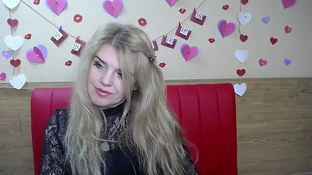 Snapshot of Julya_Barbi chatting on 02.11.25 Julya Barbi online show from 02.11.25