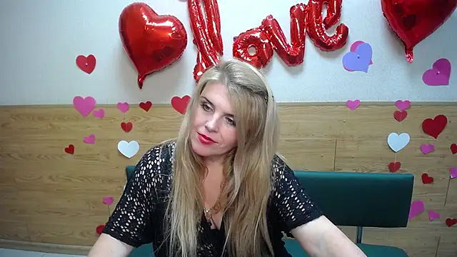 Snapshot of Julya_Barbi chatting on 02.28.25 Julya Barbi online show from 02.28.25