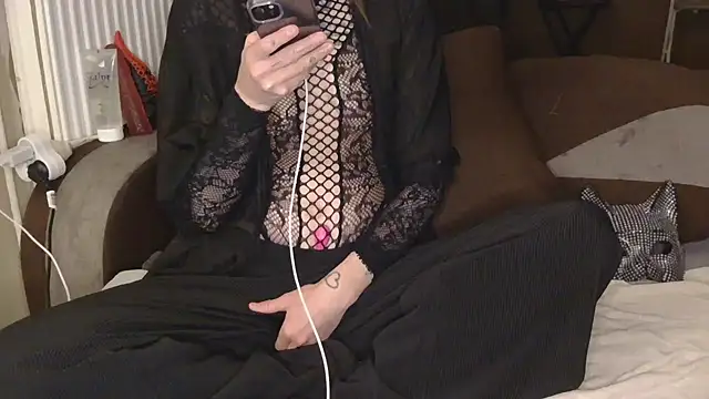 liloucamchaudee online show from 03.24.26