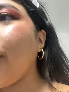 khloeblake online show from 02.14.25