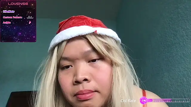 Snapshot of Jessica-Aine chatting on 12.21.24 Jessica-Aine online show from 12.21.24