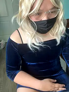 Snapshot of Jessica-Aine chatting on 10.19.25 Jessica-Aine online show from 10.19.25
