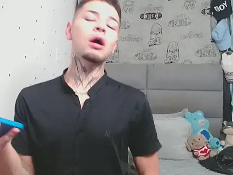 MarceloMilk online show from 10.19.25