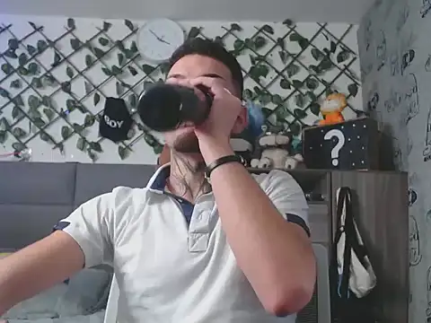 MarceloMilk online show from 10.30.25