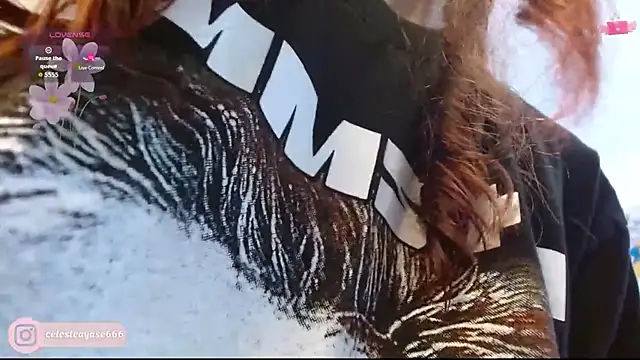 Snapshot of CelesteAyase chatting on 10.22.25 CelesteAyase online show from 10.22.25