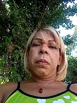 blondebitchlitle online show from 10.16.25