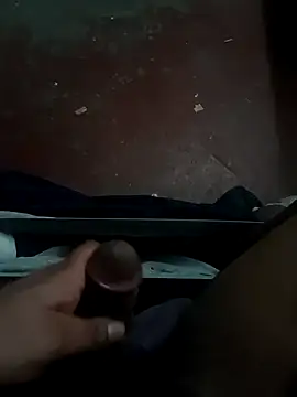 dvaughn3117 online show from 01.01.25