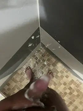 Snapshot of mylovetr1 chatting on 01.04.25 mylovetr1 online show from 01.04.25