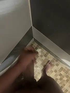 Snapshot of mylovetr1 chatting on 03.21.25 mylovetr1 online show from 03.21.25