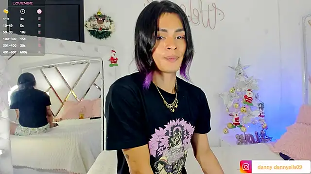 sweet dannyfem online show from 12.29.24