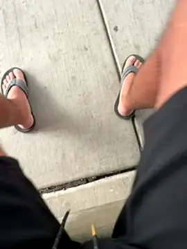 Snapshot of Shipmate-boricua chatting on 09.11.25 Shipmate-boricua online show from 09.11.25