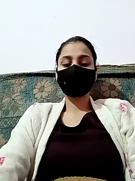 magicmoment00786 online show from 01.26.25