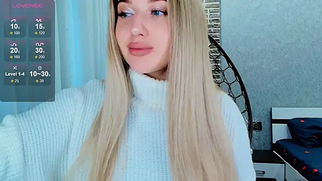 Evacadooo online show from 10.26.25