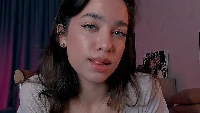 EmeliaReaper online show from 10.14.25