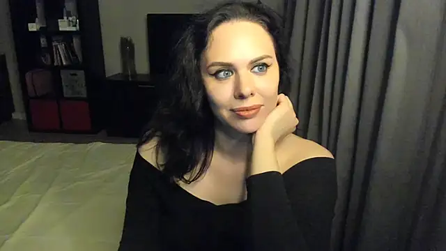 MollyCheiz online show from 02.27.25