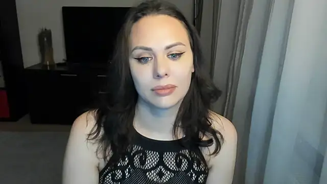 MollyCheiz online show from 11.26.25