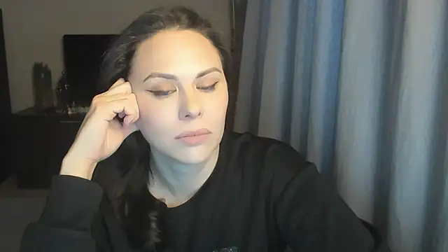 MollyCheiz online show from 01.13.26