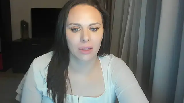 MollyCheiz online show from 03.27.26