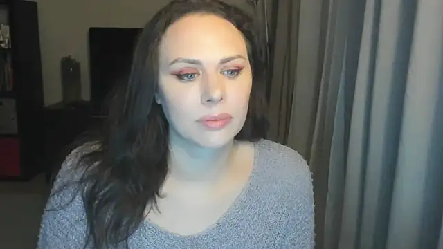 MollyCheiz online show from 04.13.26