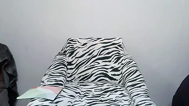 kisandgioni online show from 03.07.25