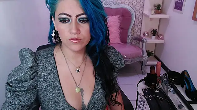 scarleth blue online show from 03.21.25